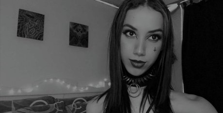 Karoll Valencia model exclusive pictures