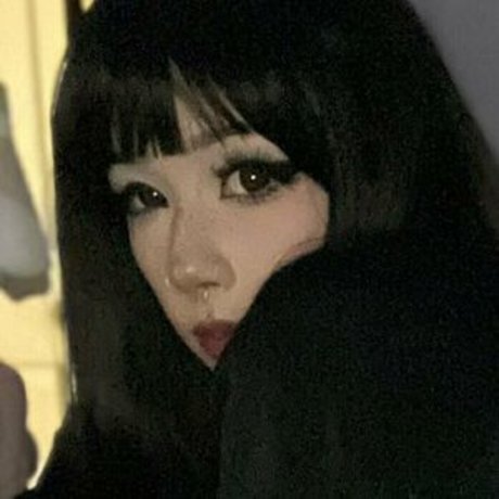 veela00 model nude gallery