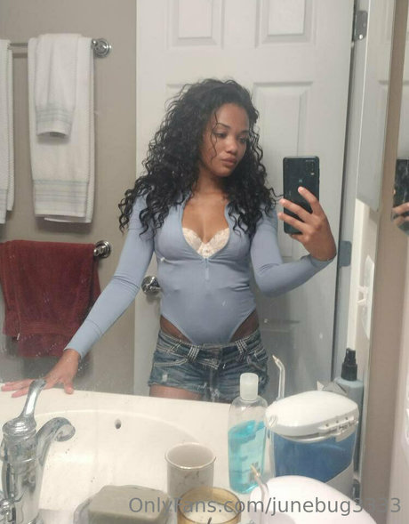 junebug3333 sex model pictures