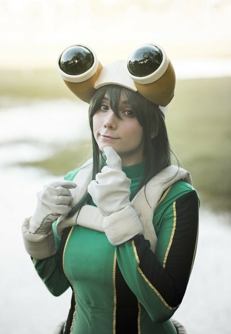 Mahou gogo nude actress gallery