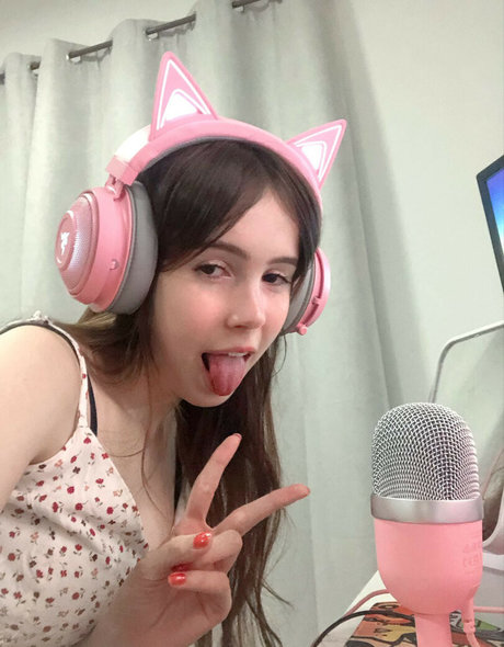 kalimaraa model naked pictures