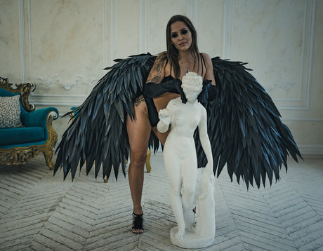 Sanktor exclusive pornstar pic