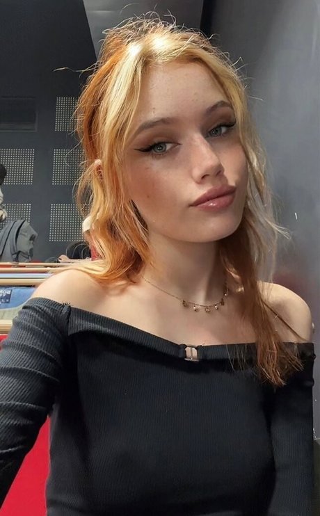 Seckooh model porn galleries