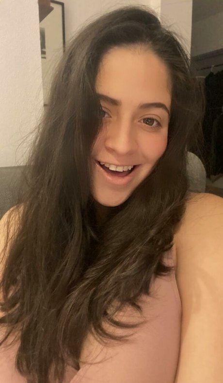 gyno onlyfans pretty picture