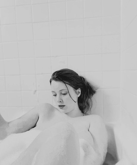 Ivie Walker art star galleries