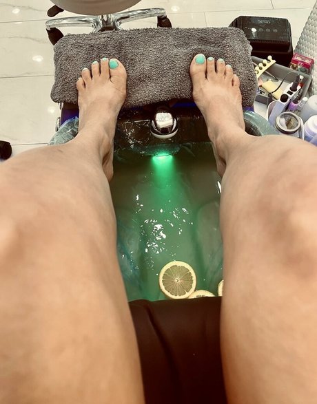 LillyBehave pornstar nudes pics