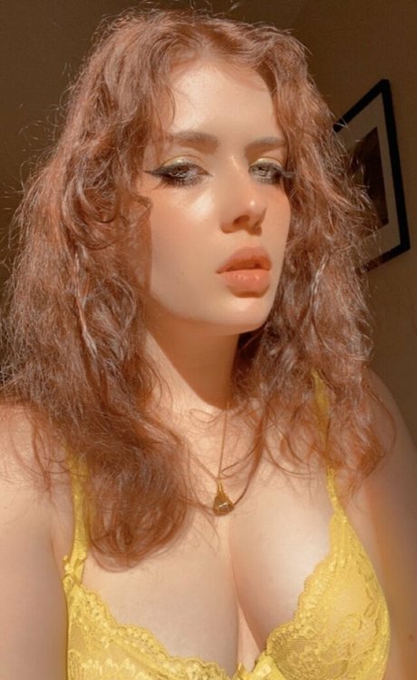 kittylynd perfect model img