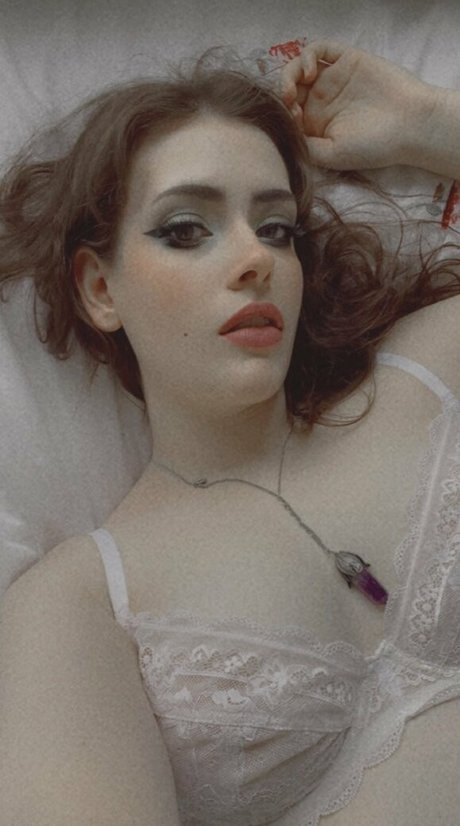 kittylynd model xxx photo