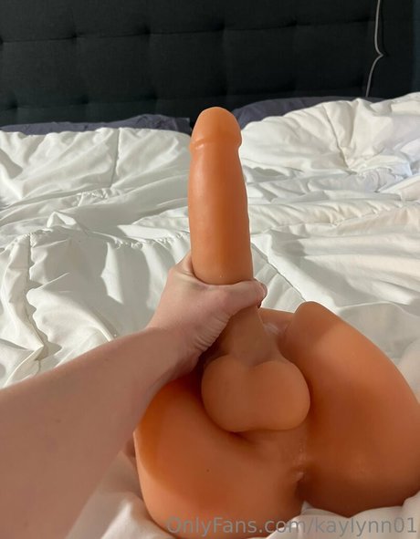 kaylynn01 hot model photo