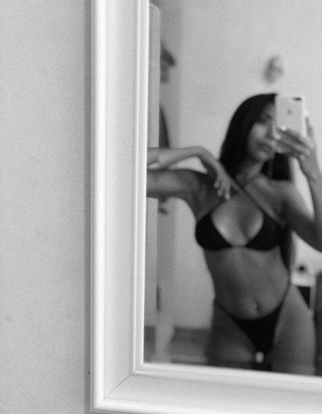 ninalatinaaa porn actress pictures