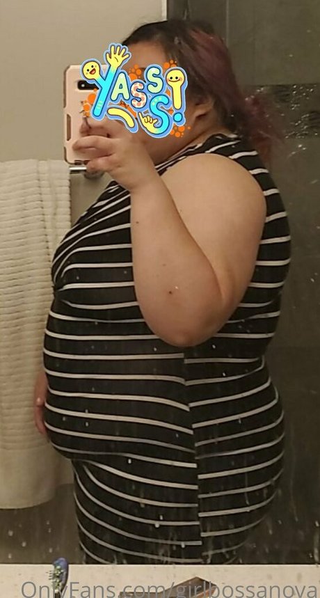 girlbossanova perfect actress photos