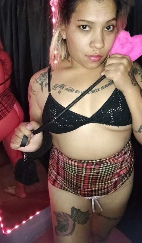 crysttaal 30 xxx model pics