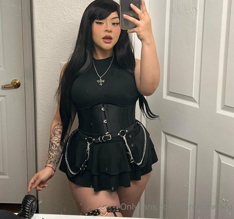 imnoturwaifu free star pics