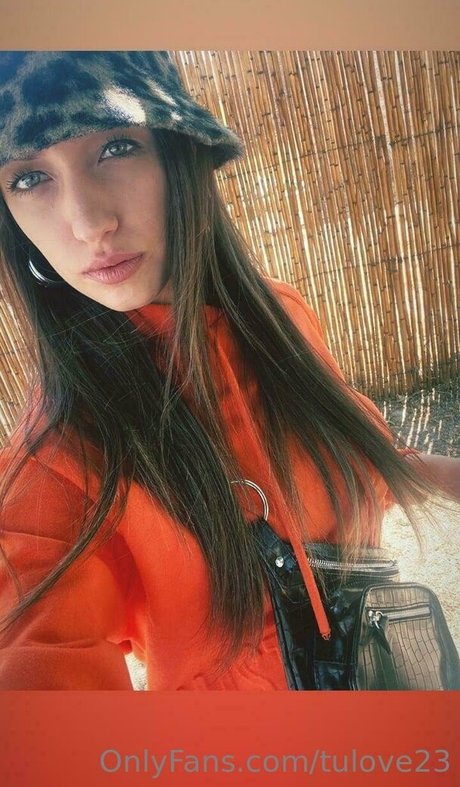 tulove23 model art image