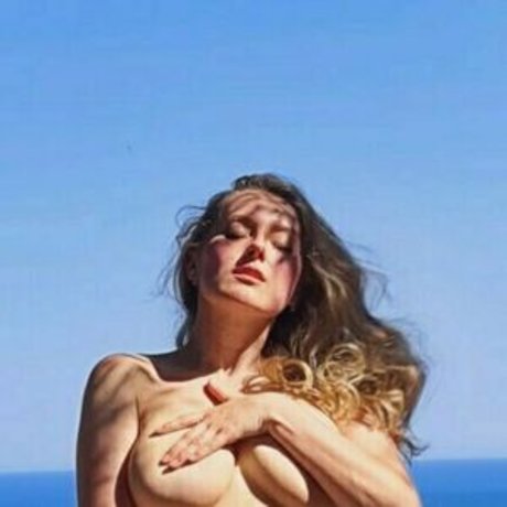 evasindlerova hot star pic