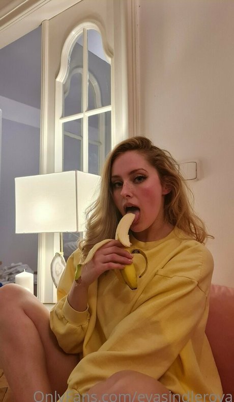 evasindlerova beautiful actress pic