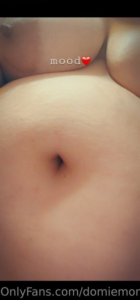 domiemomie nude star picture