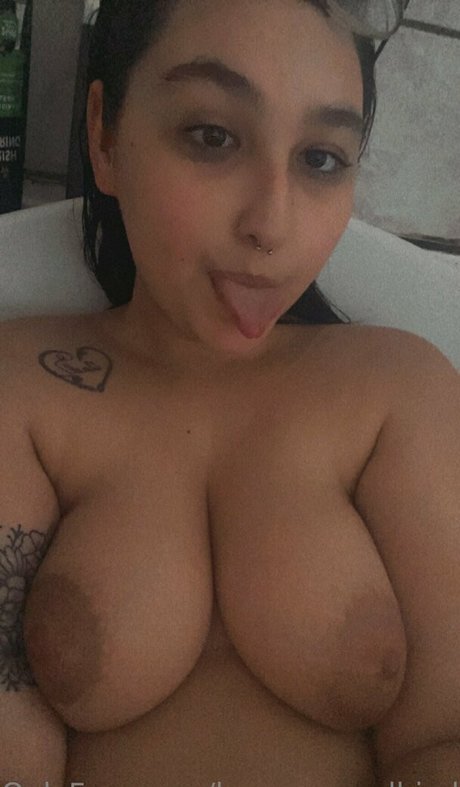 brownneyedbimbo porn star photo