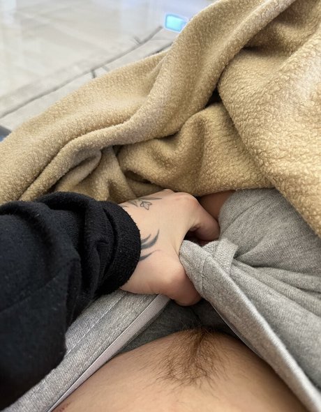 Kencake model pretty photo