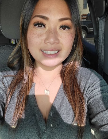 Miss Jee Yung top pornstar archive