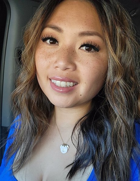 Miss Jee Yung xxx actress photo