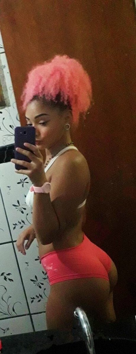 tthays 7 model porn images