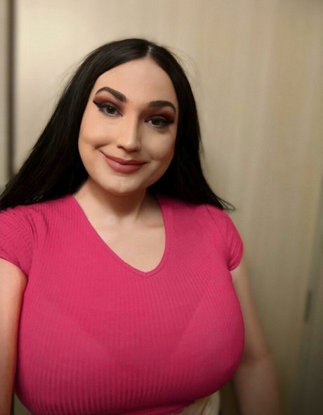 ThighHiBby star pictures