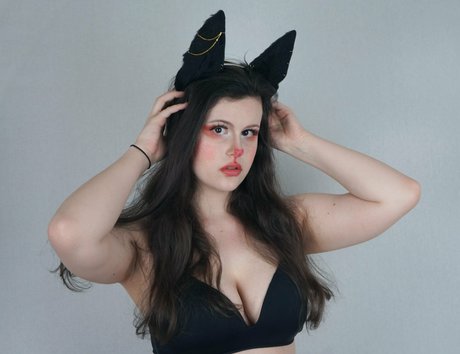 mauscosplayy sex model archive