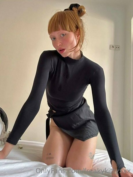 freakykittyxxx model pretty picture
