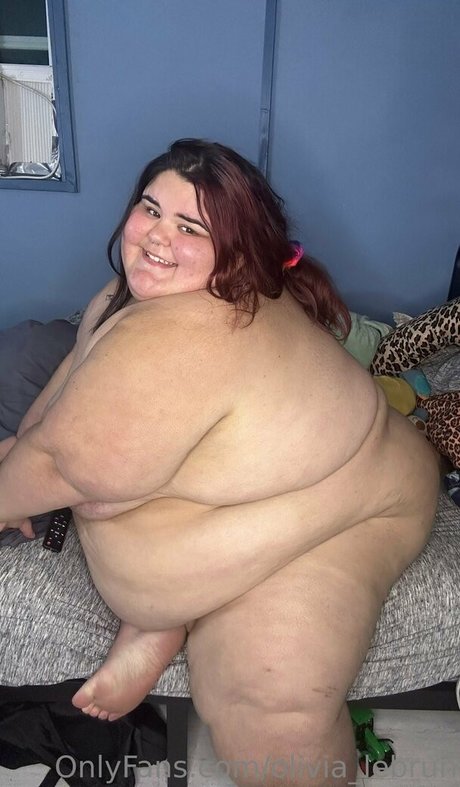 olivia lebrun naked star pics