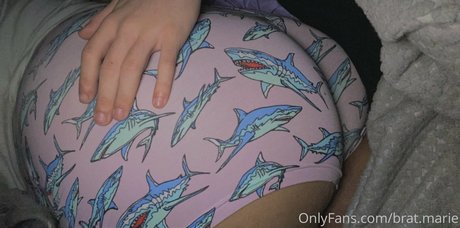 brat marie pornstar adult pics