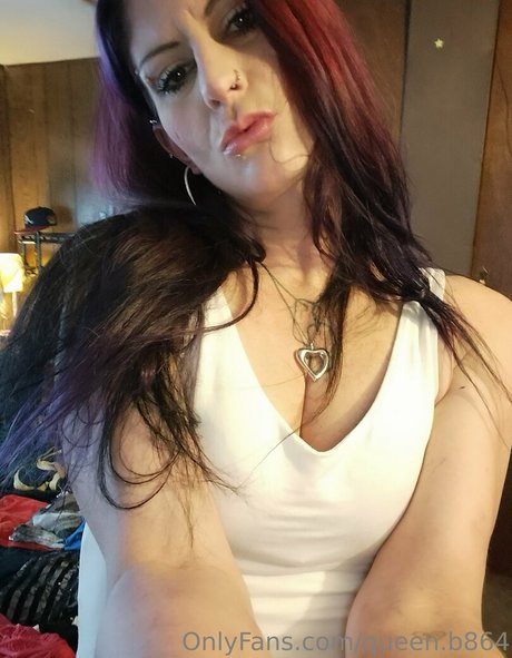 queen b864 top model gallery