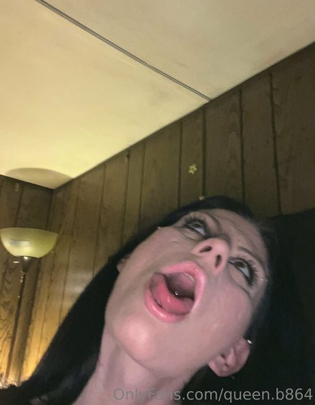 queen b864 nudes pornstar gallery