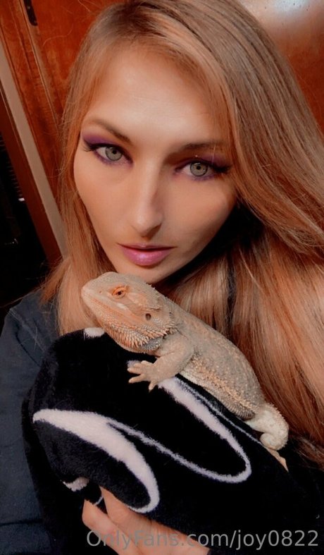 joy0822 erotic actress images