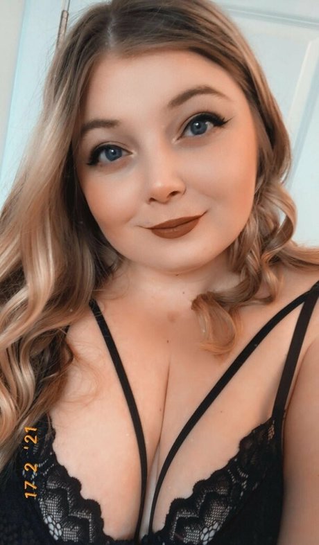 anime girls onlyfans hot sexy photo