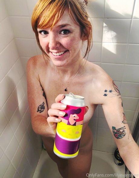 lilyevansfree hot pornstar picture