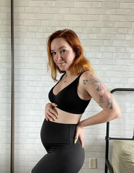 lilyevansfree model pornographic gallery