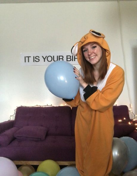 lilyevansfree best star photos