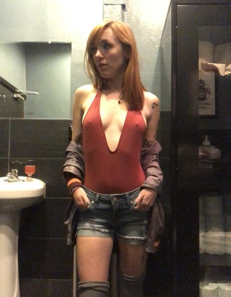 lilyevansfree pornographic actress photos