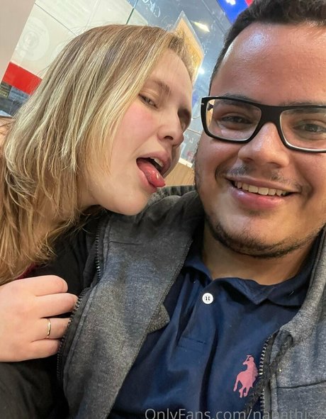 Nanathis free actress photos