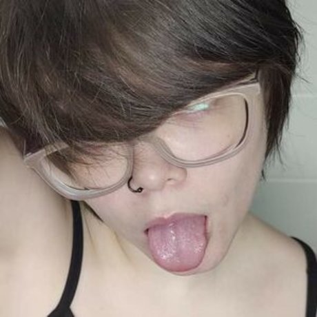 Lilac Lullaby free model gallery