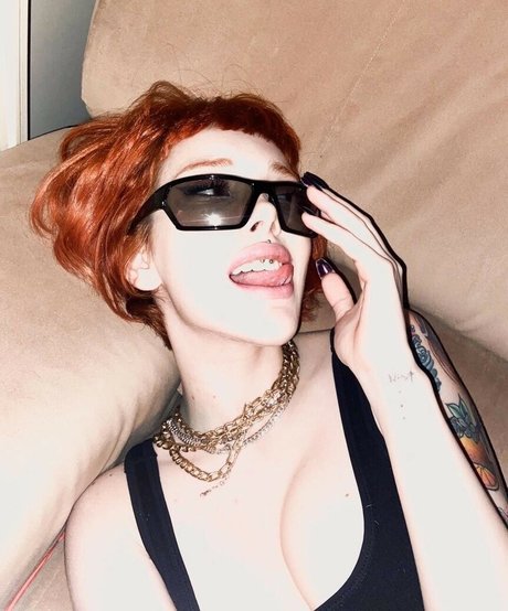 anthealefteria star images