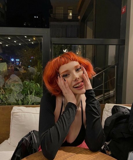 anthealefteria free star pictures