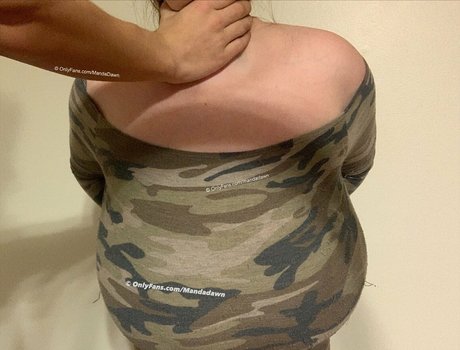 mandadawn porn model gallery