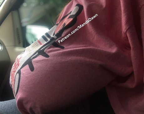 mandadawn porn model pic