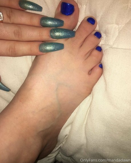 mandadawn model best picture