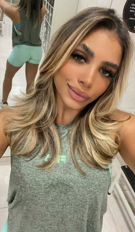 naomii69 star hot img