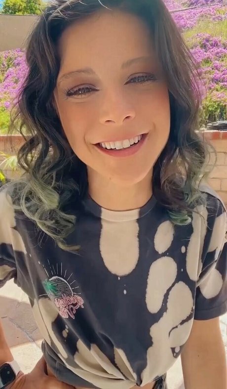 Kora Raw nudes pornstar gallery