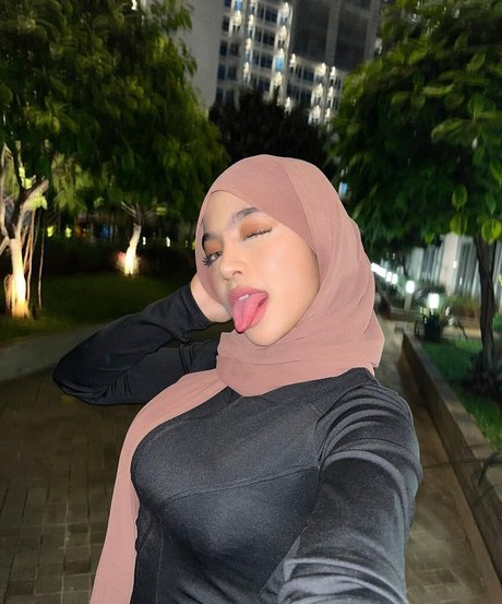 oklinfia perfect model pics