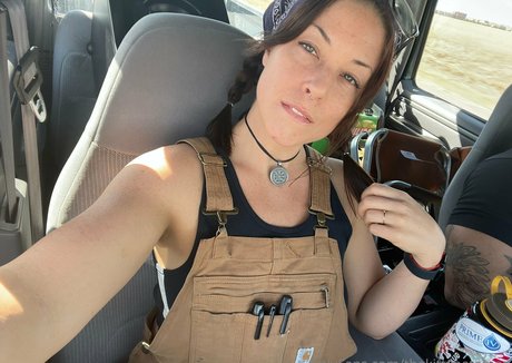 thekittybateman model gallery